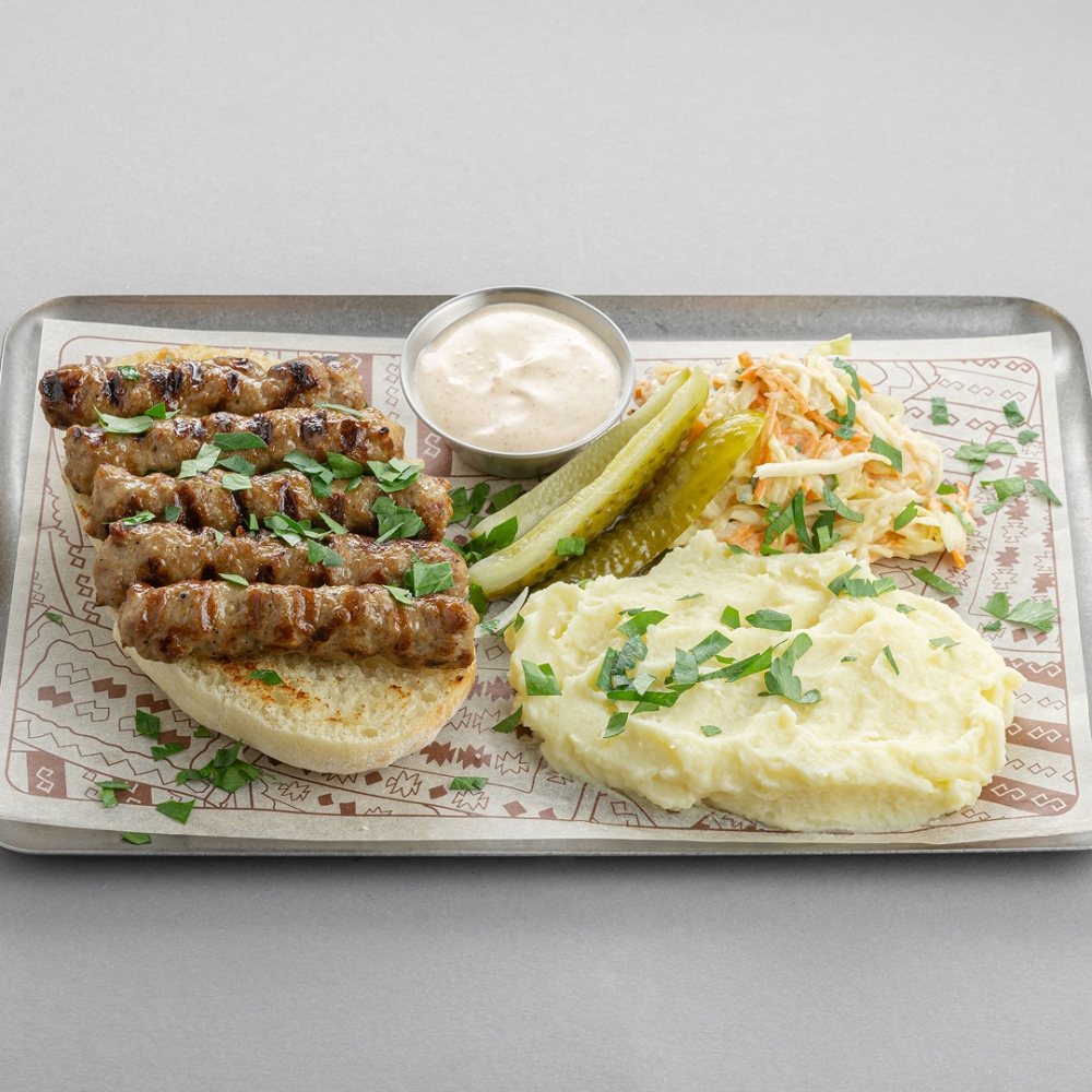 Белградские чевапи 10 шт. ягнёнок свинина с картофелем по-деревенски