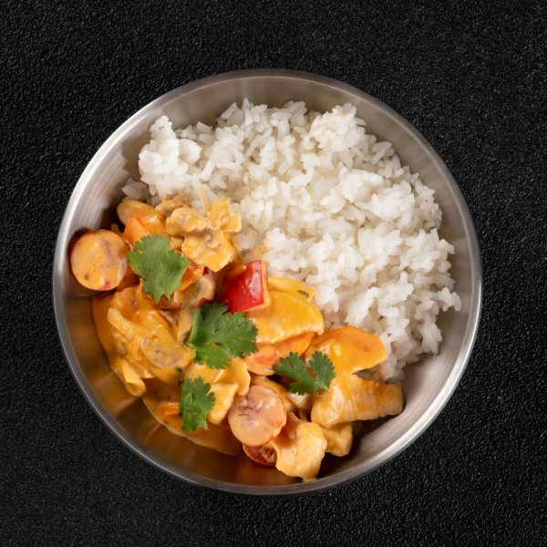 Рис Том Ям с курицей