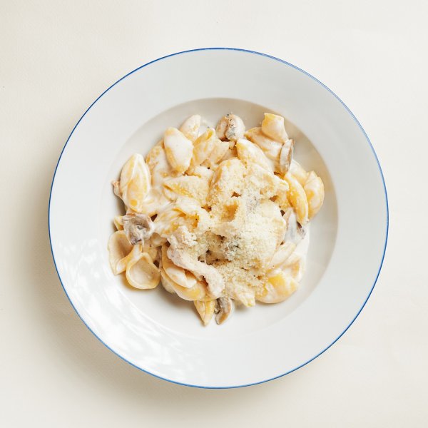 Паста с цыпленком и грибами