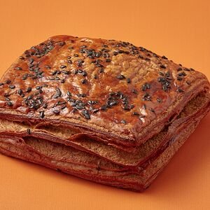 Ржанник с брынзой и беконом