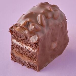 Пирожное Сникерс