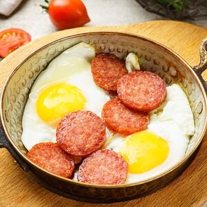 Омлет с суджуком