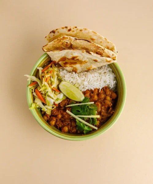 Веганский боул с нутом