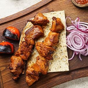 Бараний шашлык