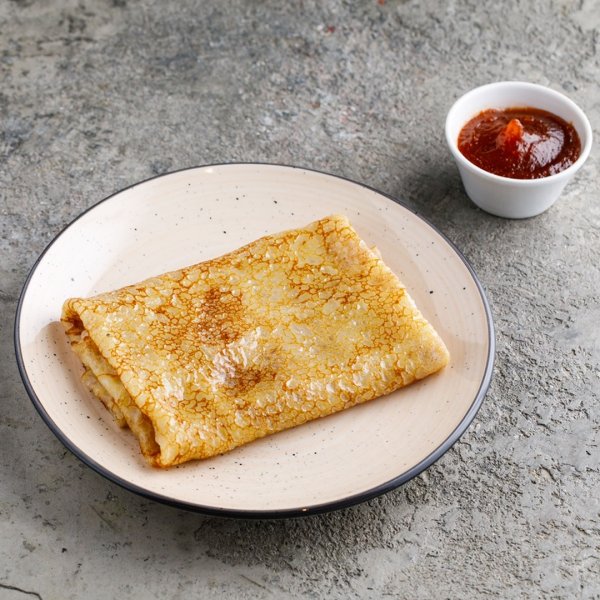 Блин с абрикосовым вареньем