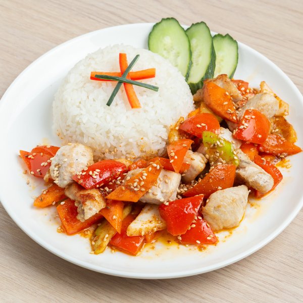 Рис с курой и овощами